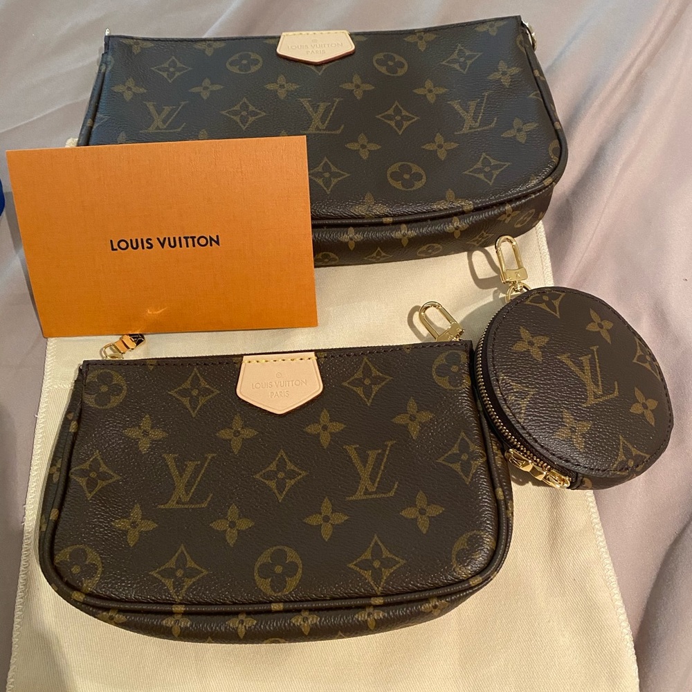 *SOLD* MULTI POCHETTE ACCESSOIRES